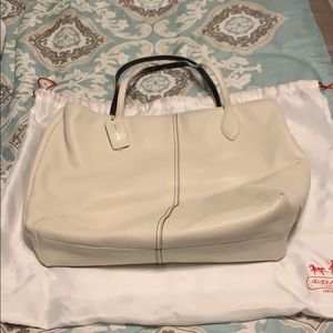 Coach Leather Authentic Bag